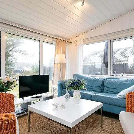 Two-bedroom In 6 * Blokhus
